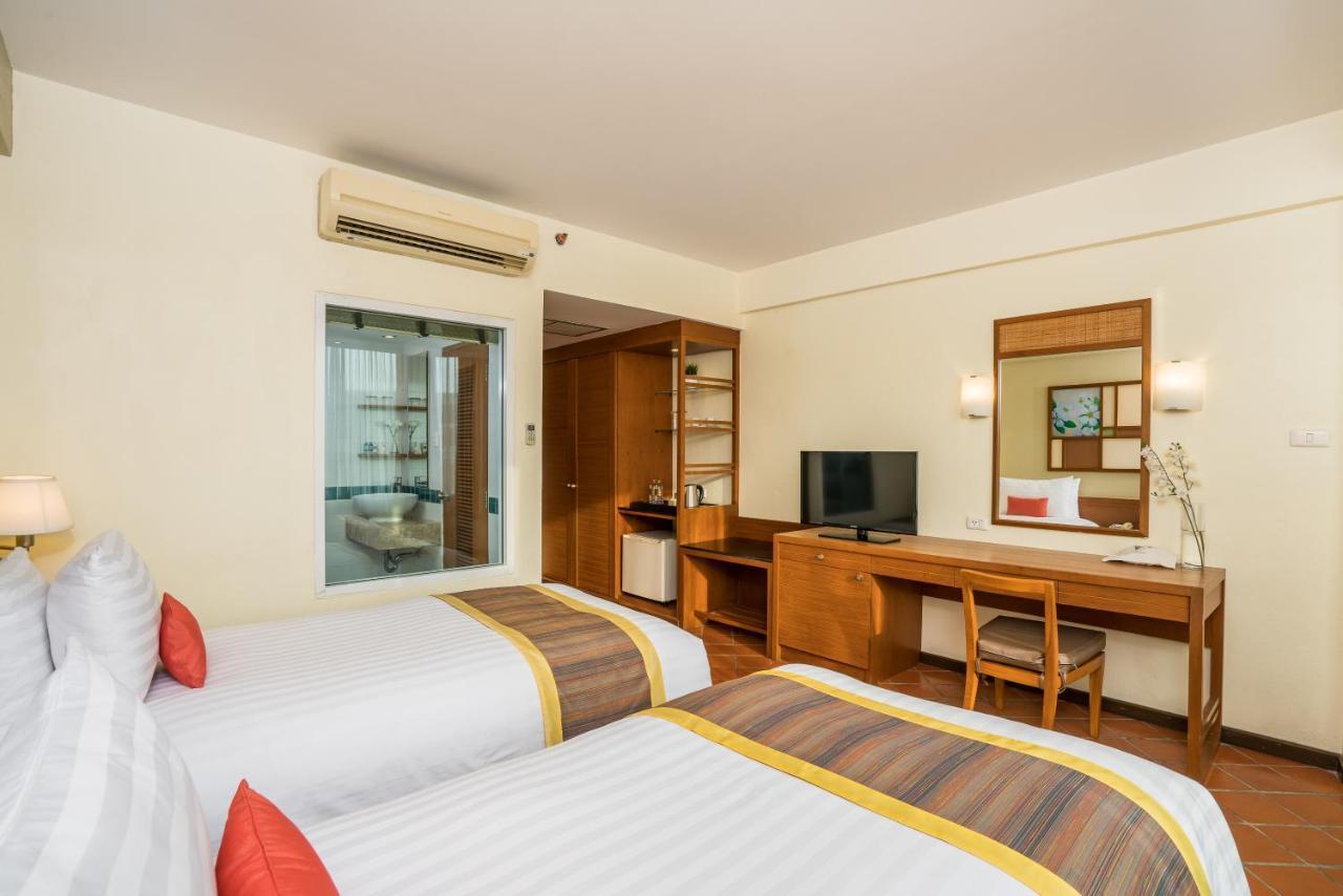 Cosy Beach Hotel - Sha Extra Plus Pattaya Exterior foto